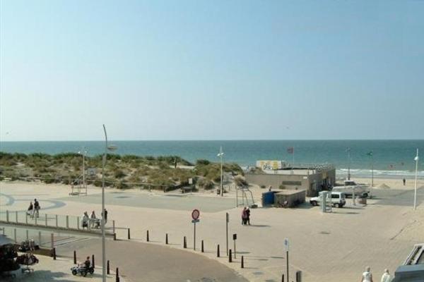 Residente Topaze De Panne Gem 1 Slpk App Luxe Afw & Ruime Parking Incl Exteriör bild